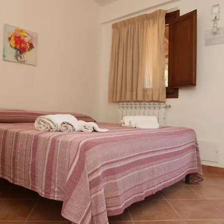 Farm stay Il Parco Di Nonna Betty Lascari
